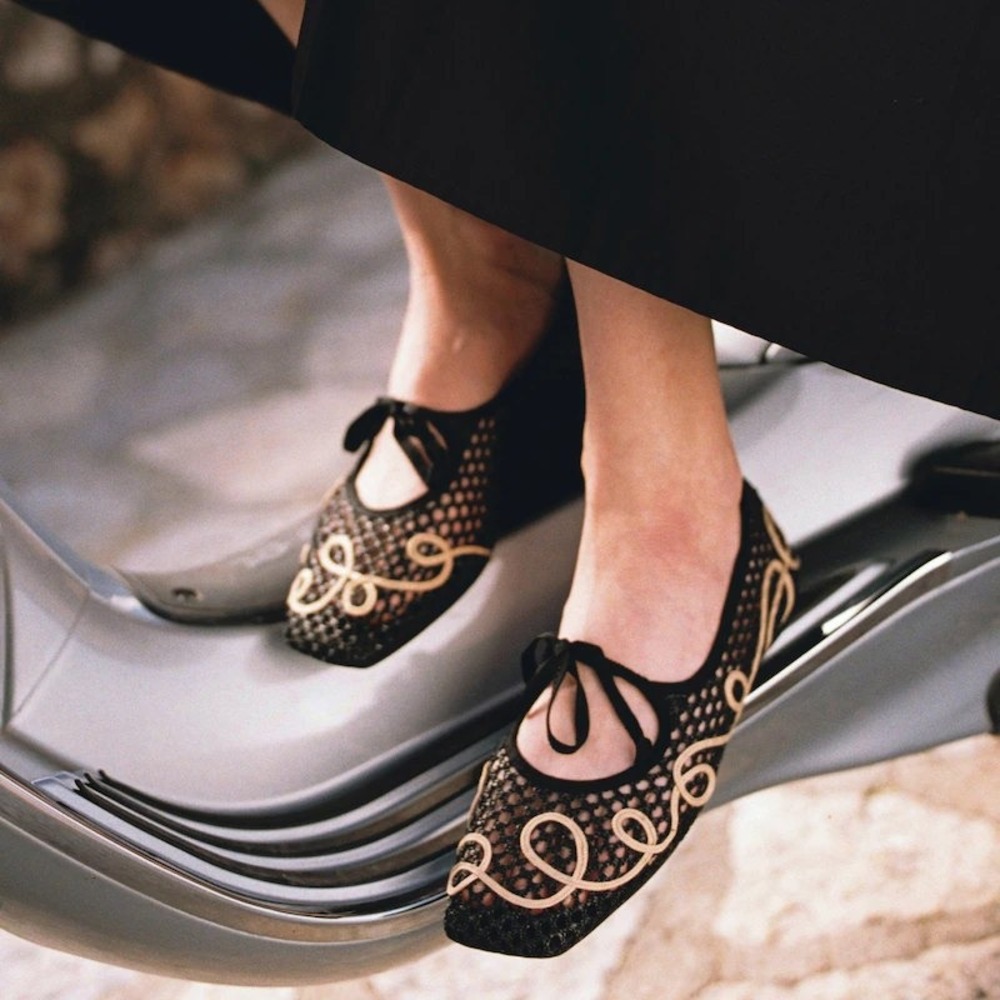 VIVAIA Makayla Black Natural Mesh Embroidered Square Toe Flats EU 39.5 US 8.5